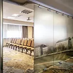 酒店 Ibis Styles Centre 3*