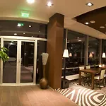 Ibis Styles Centre 考纳斯