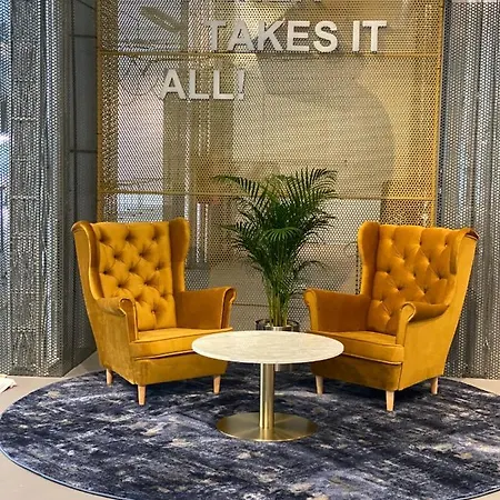 Ibis Styles Centre Szálloda