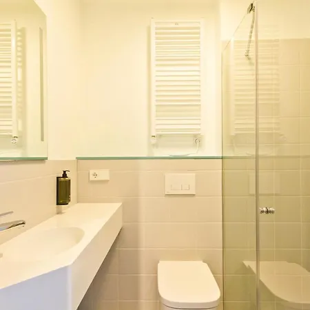 Ibis Styles Centre 3*