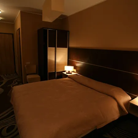 Ibis Styles Centre 3*