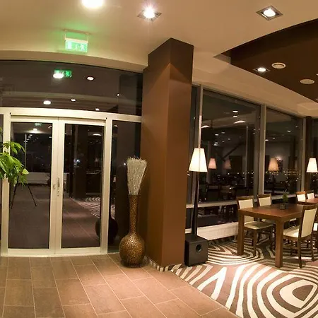 Ibis Styles Centre كاوناس