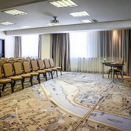 Ibis Styles Centre Hotel 3*