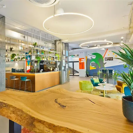 Ibis Styles Centre Hotel