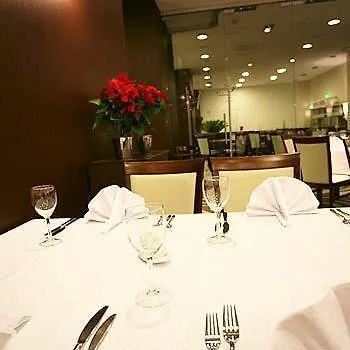 玛格内斯酒店