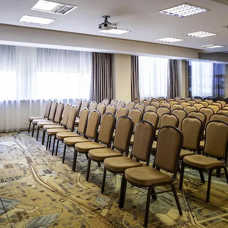 Ibis Styles Centre فندق 3*