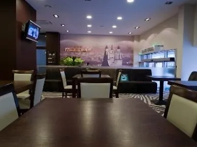玛格内斯酒店