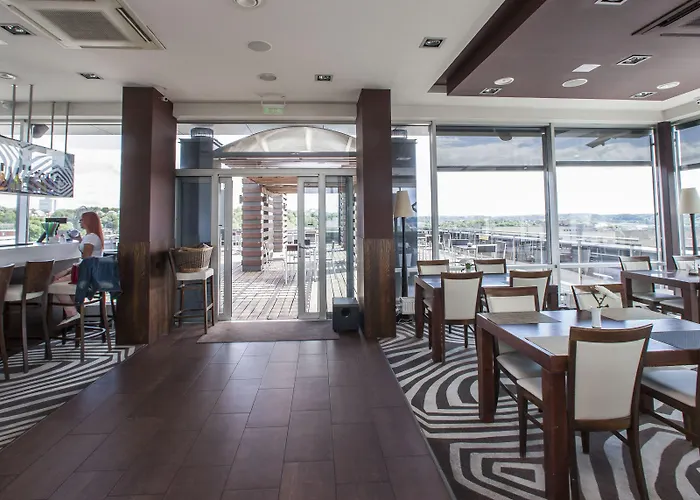 Ibis Styles Centre 3*